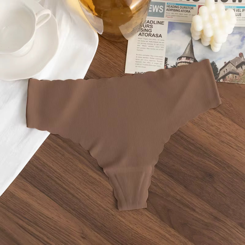 Low-rise Seamless Thongs