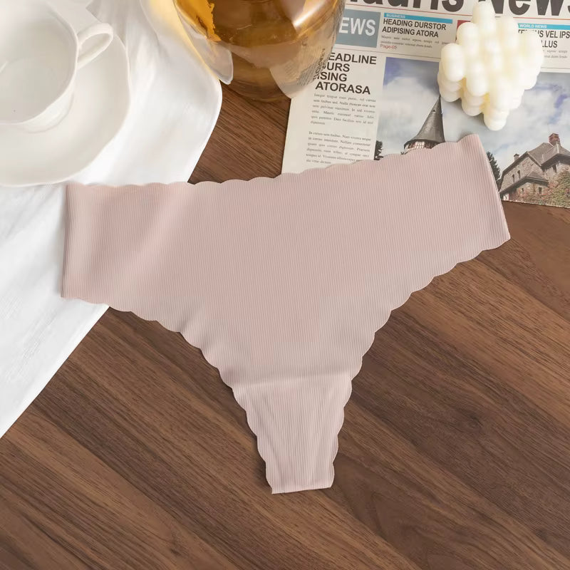 Low-rise Seamless Thongs